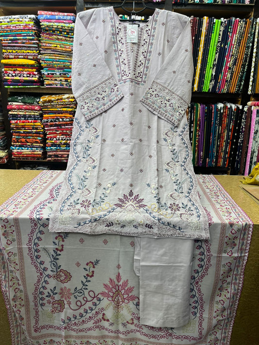 AB Collection Intricate Thread Embroidered 3-Piece Lawn Suit – Soft Lavender