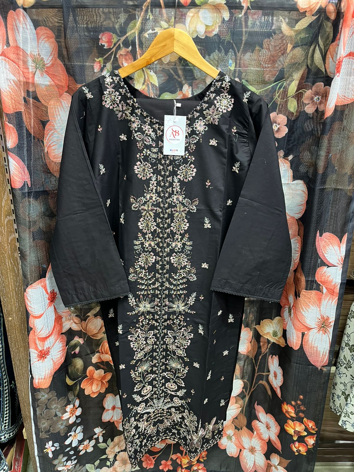 Luxury Embroidered Cambric Cotton 3-Piece Collection with Digital Floral Dupatta