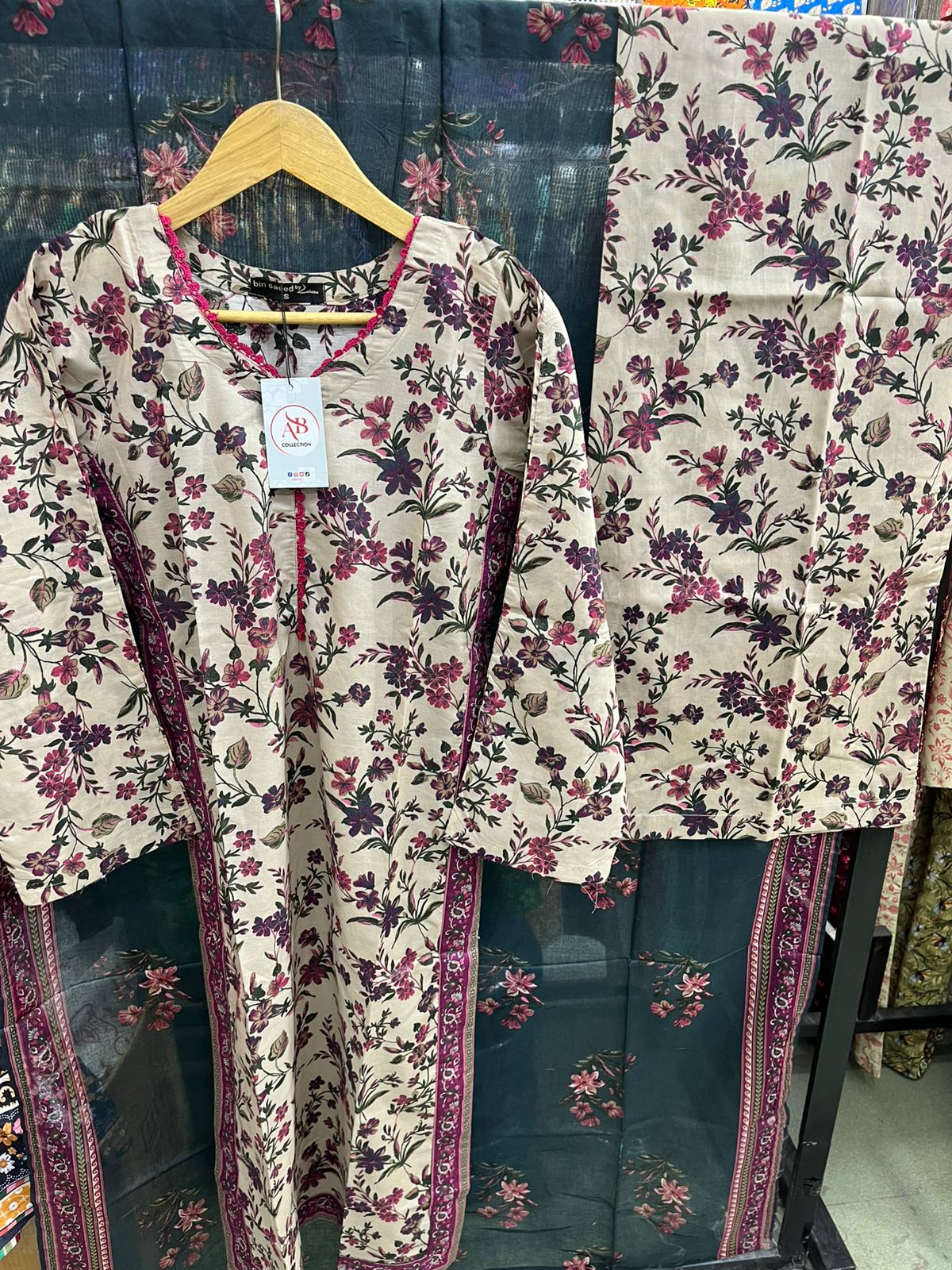 Bin Saeed Beige Floral Lawn 3 Piece Magenta Accents & Dark Forest Dupatta