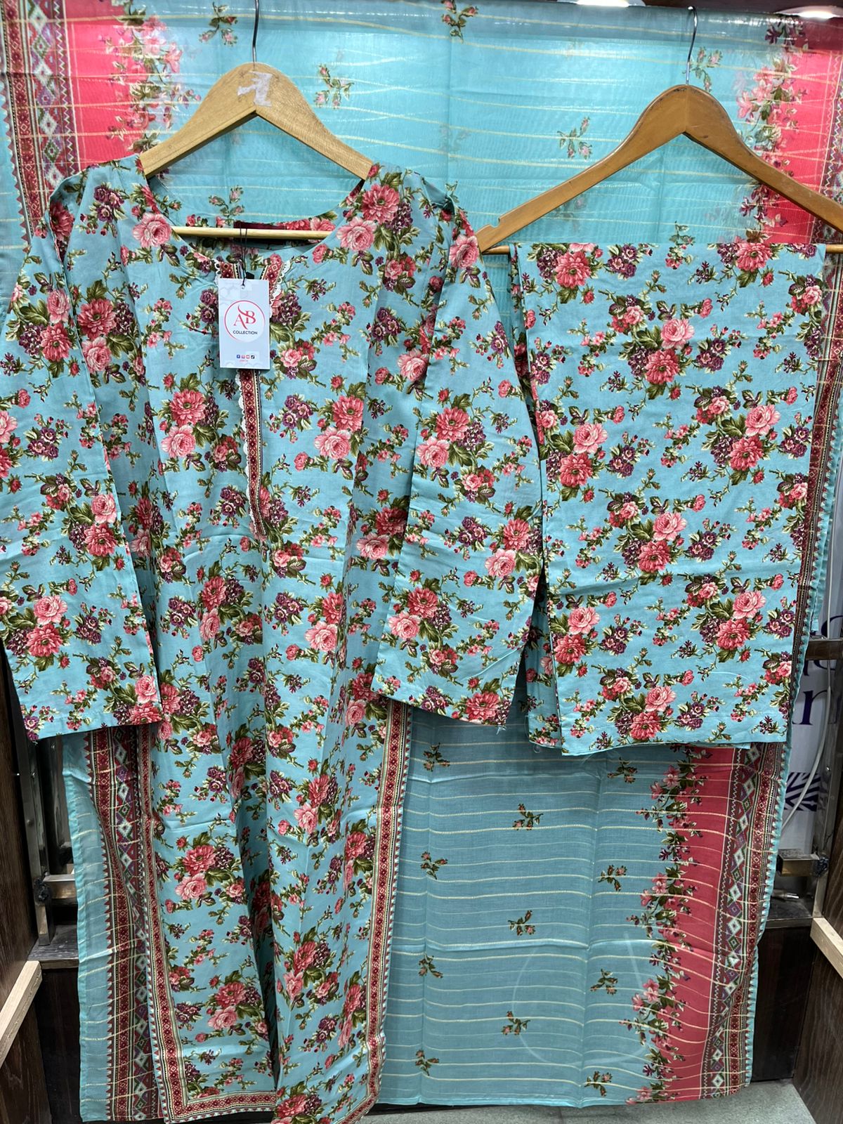 Sky Blue Vintage Floral 3 Piece Lawn Suit
