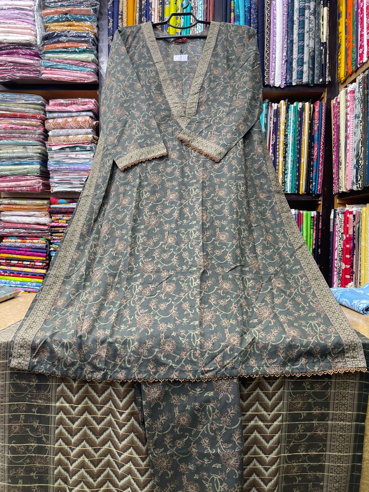 Premium 3-Piece Stitched Lawn Suit  Charcoal Grey Floral A-Line Kurti with Geometric Chevron Dupatta