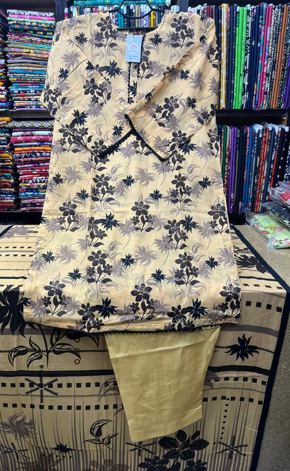 Premium Printed Lawn 3-Piece Suit
