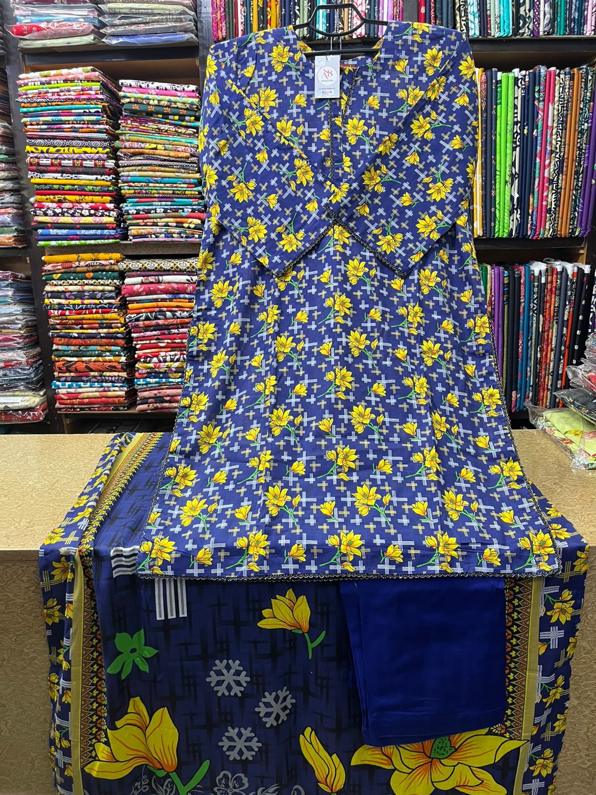 ibrant Blue & Yellow Floral Printed 3pc Lawn Suit
