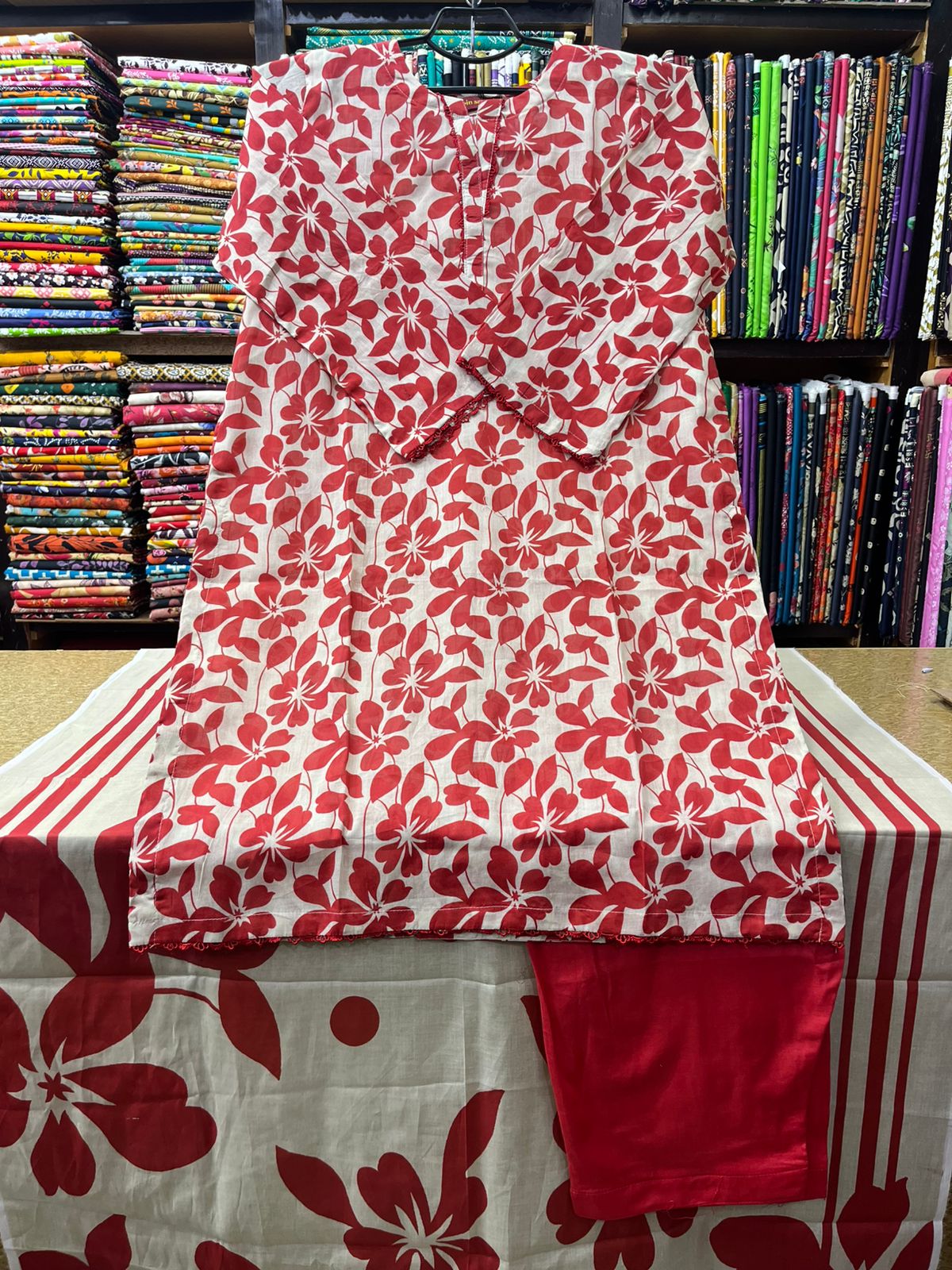Vibrant Red Bold Floral 3pc Lawn Suit