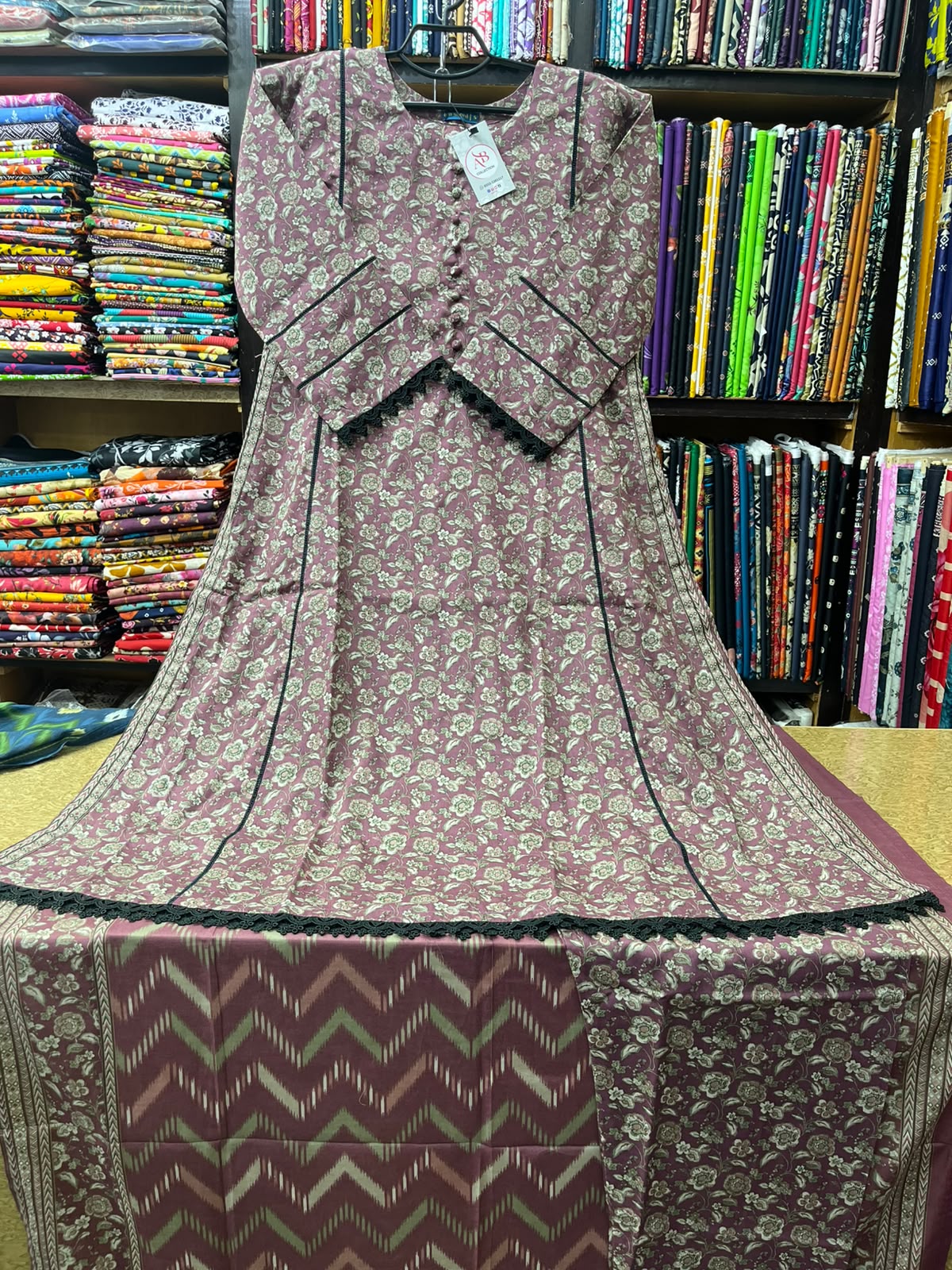 AB Collection 3-Piece Classic Floral Printed Lawn Suit