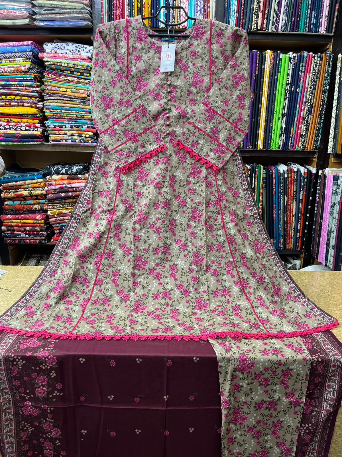 AB Collection 3-Piece Meadow Floral Printed Lawn Suit