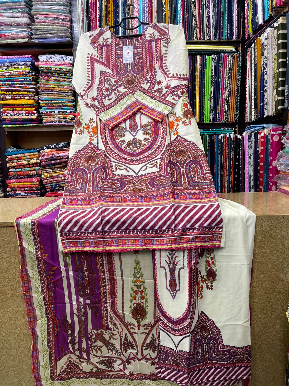 3-Piece Off-White & Magenta Paisley Printed Lawn Suit