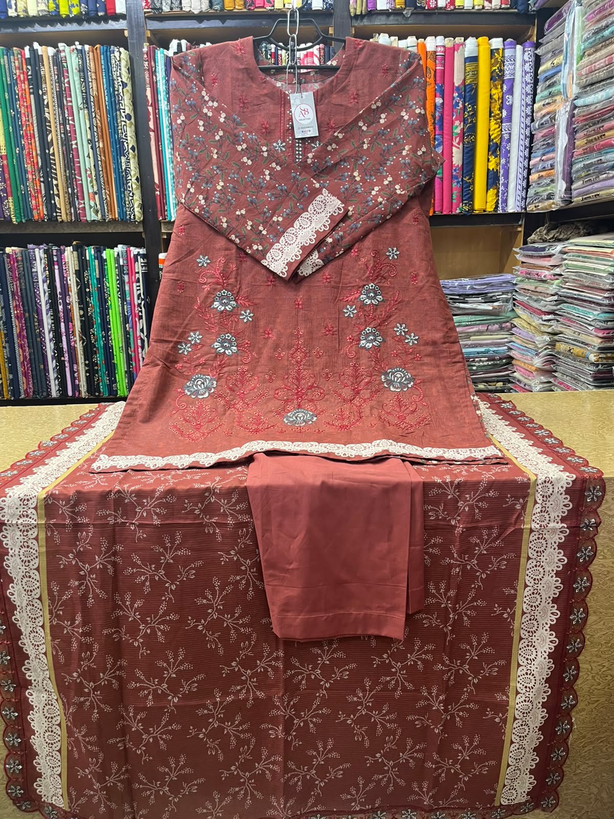 Terracotta Red Embroidered Lawn 3-Piece Suit Delicate White Lace Trim Dupatta