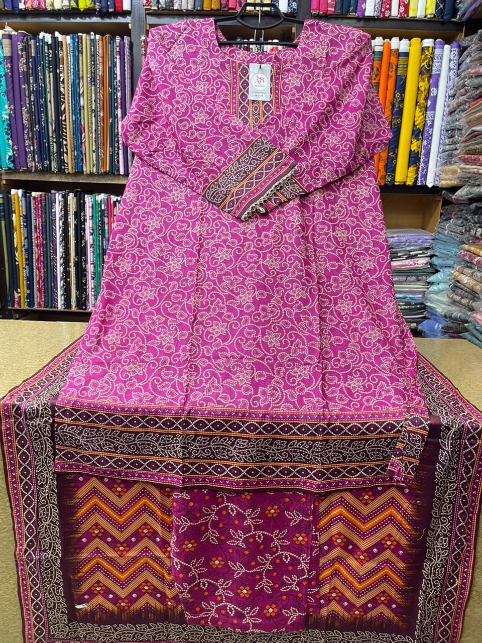 Women's 3-Piece Printed Lawn Suit with Loose Shalwar & Printed Dupatta  Traditional Chunri Style Ethnic Kurti Set