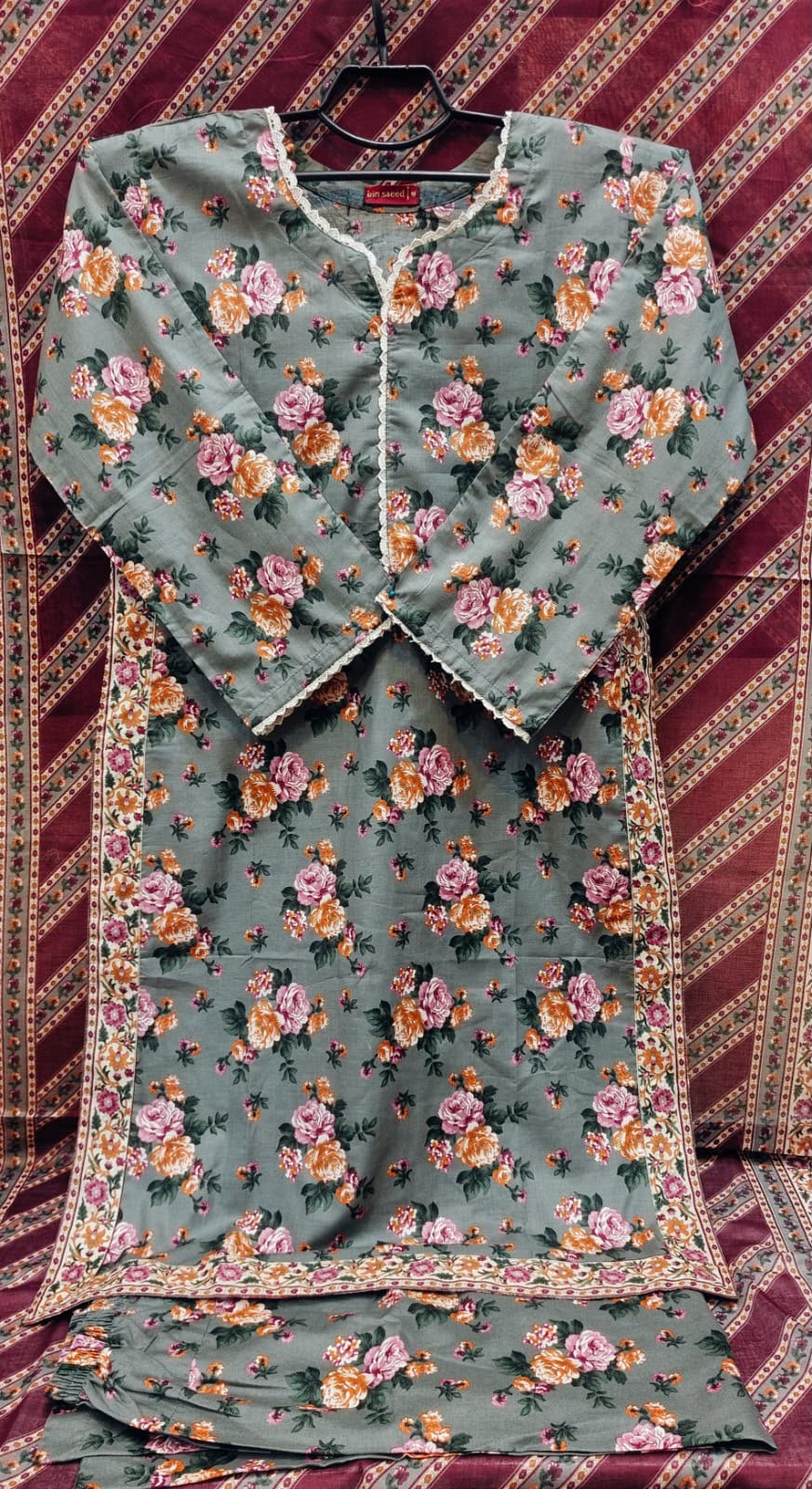 Sage Green Floral Printed Lawn 3-Piece Suit