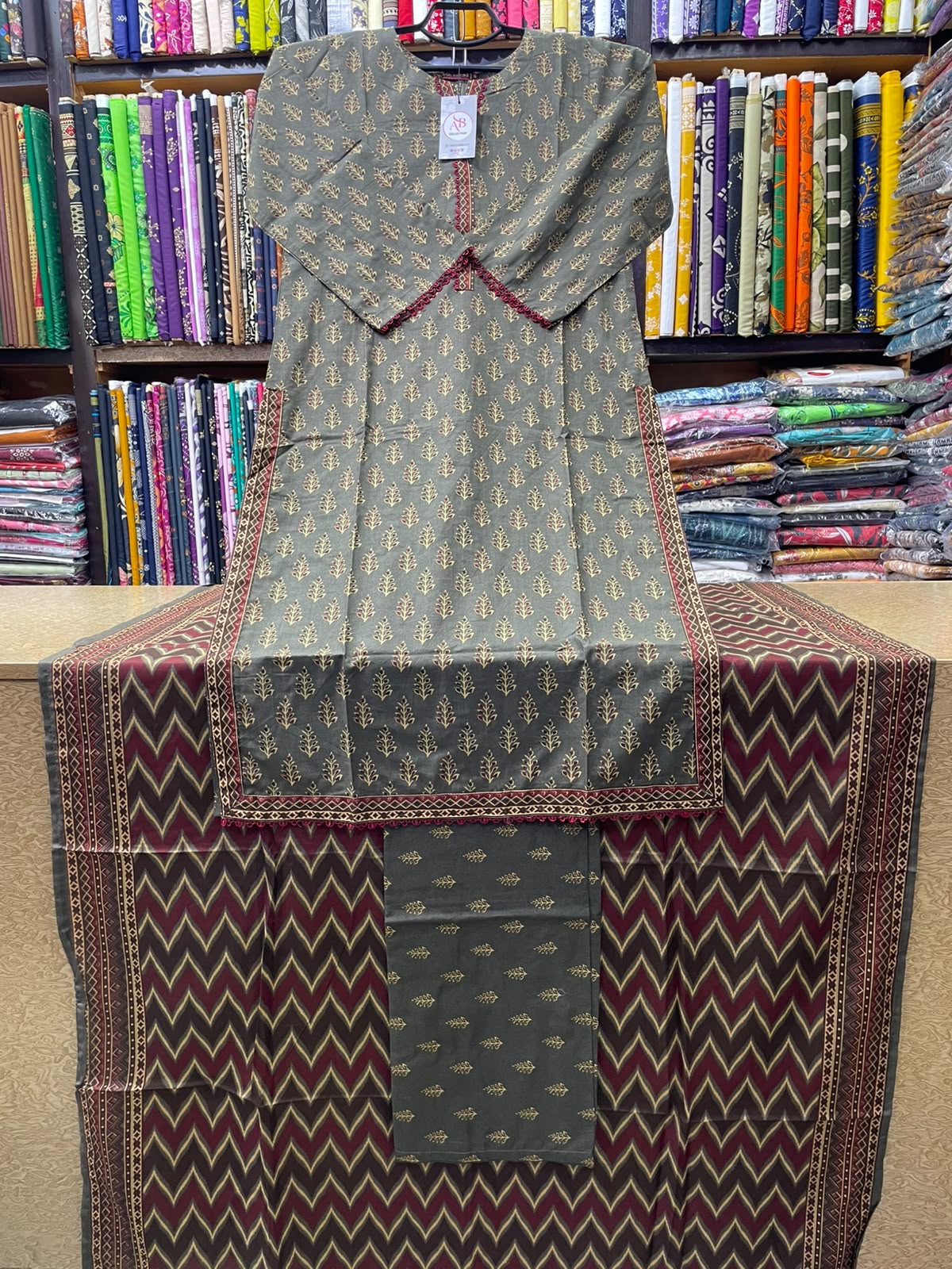 Olive Grey & Gold Block Printed Lawn 3-Piece Suit Contrast Maroon Printed Lawn Dupatta