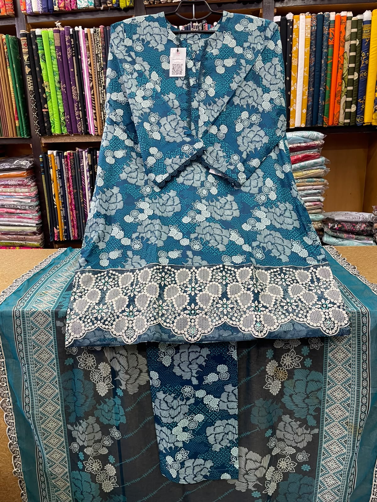3 Piece Embroidered Lawn Suit with 4-Side Lace Border Dupatta & Matching Loose Flapper Trouser