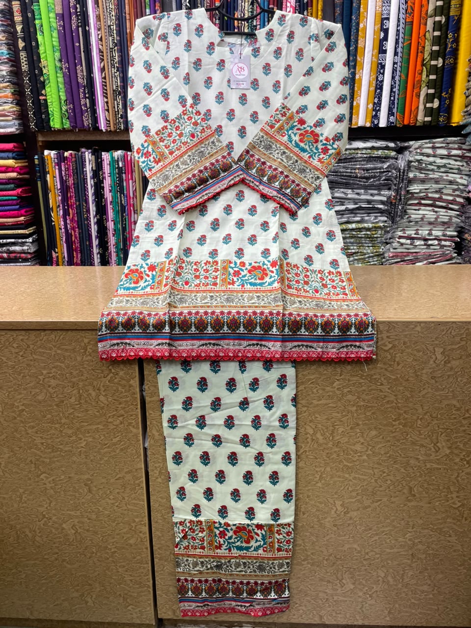Off-White Printed Lawn 2-Piece Co-Ord Set