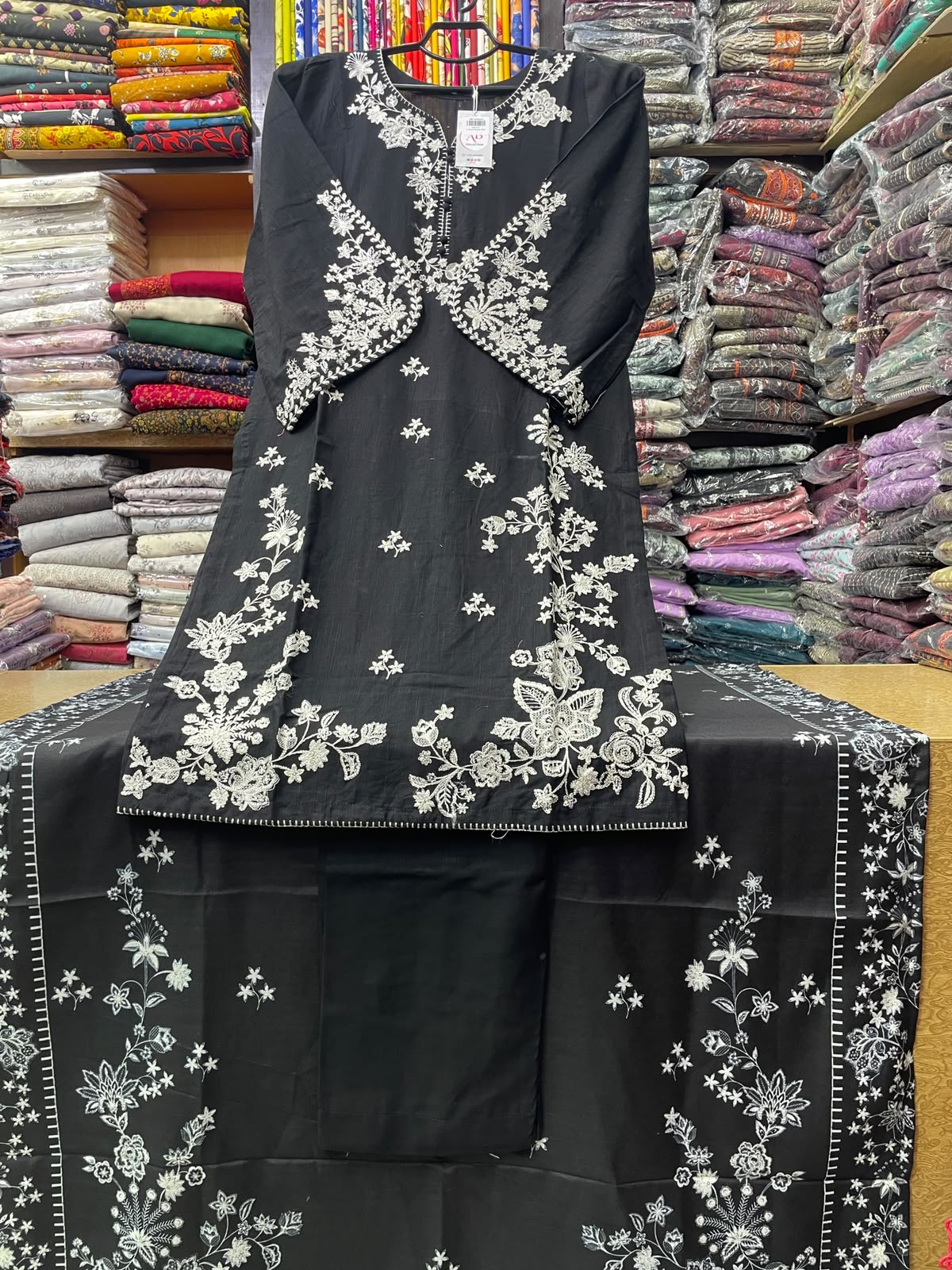 3-Piece Stitched Heavy Embroidered Khaddar Suit with Floral Dupatta & Plain Trouser