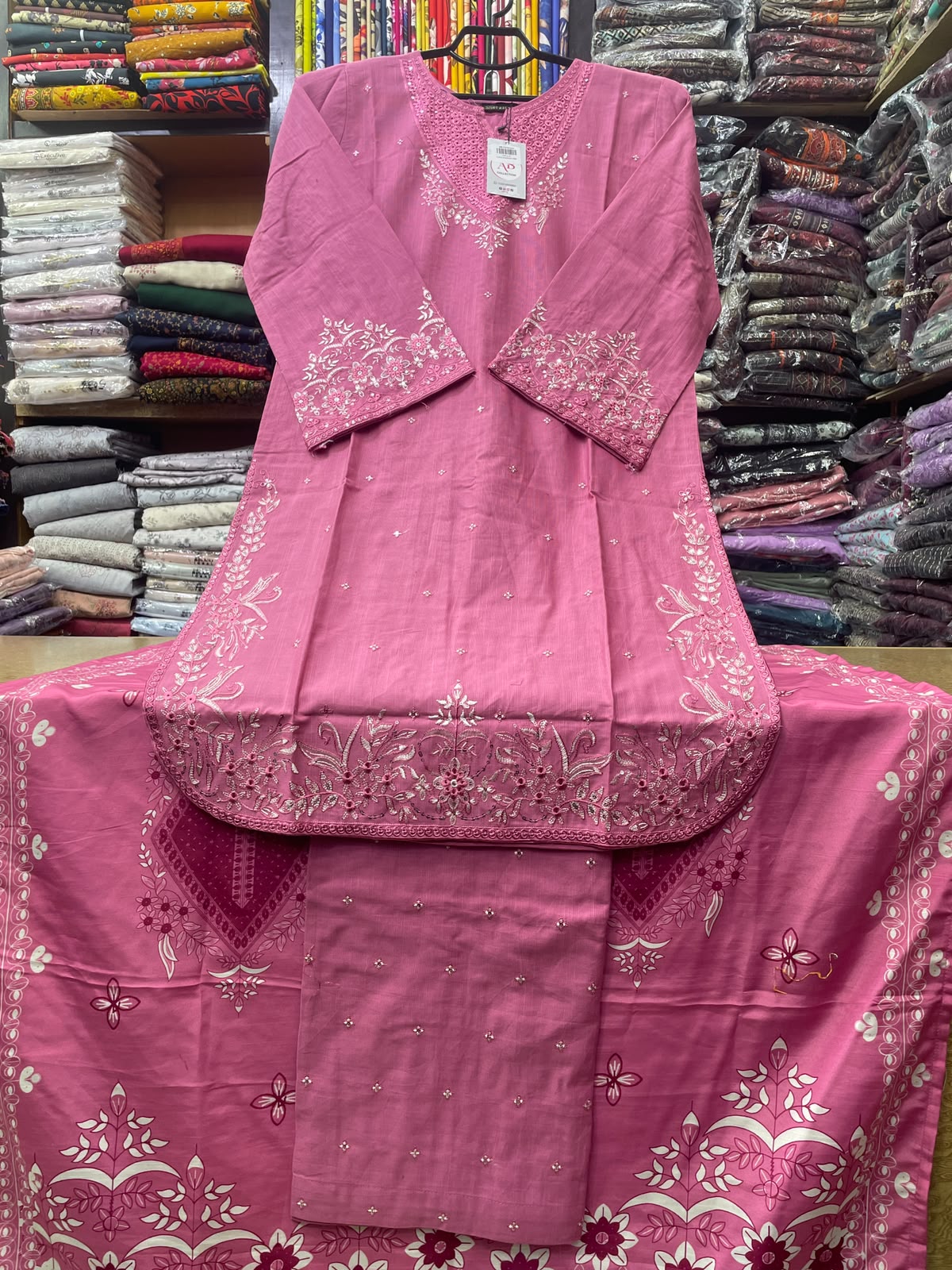 3-Piece Stitched Rounded Daman Embroidered Khaddar Suit with Printed Dupatta