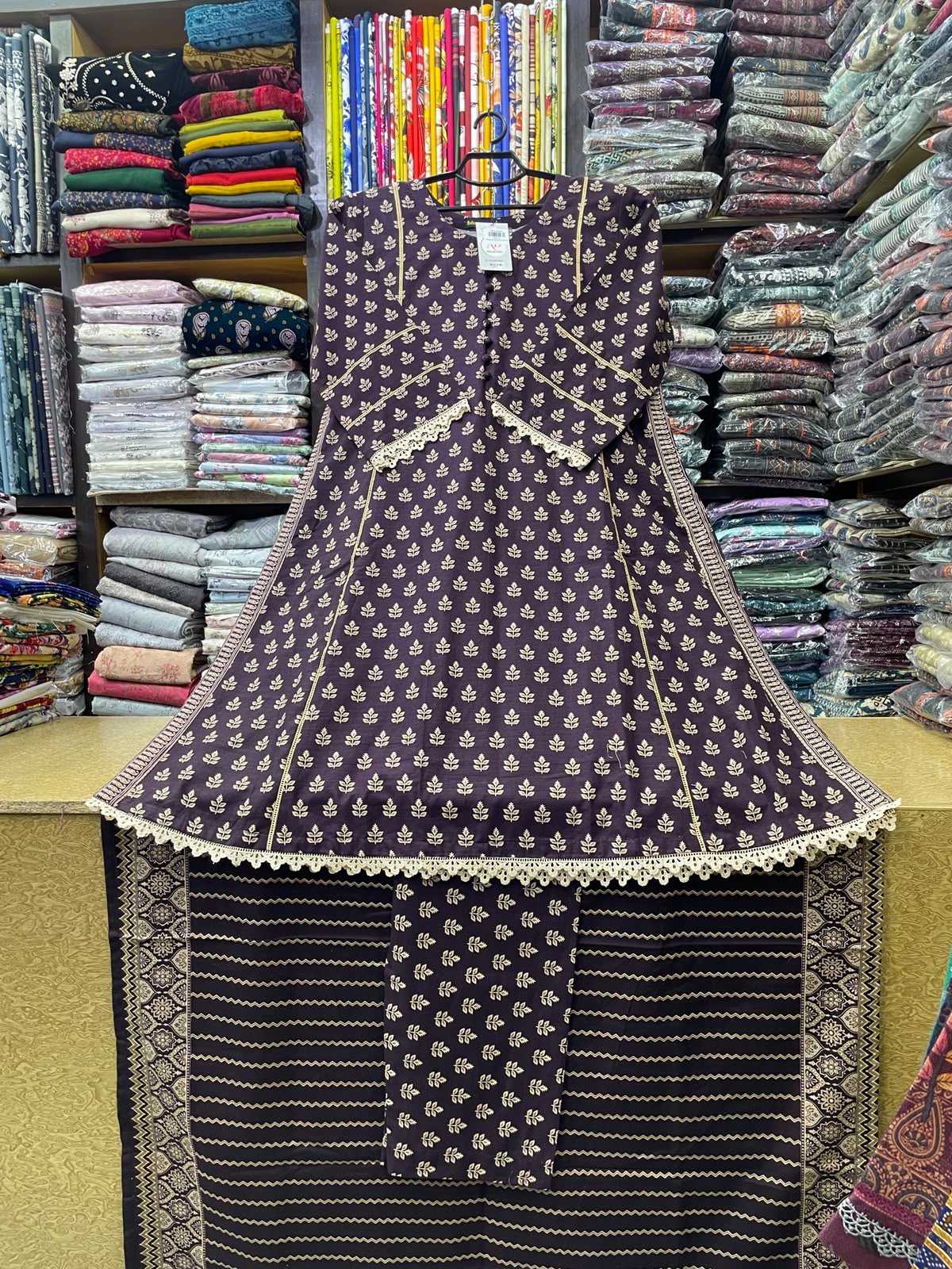 Bin Saeed 3-Piece Printed A-Line Suit | Dark Plum Grape Kurti with Off-White Lace Trims & Patterned Dupatta