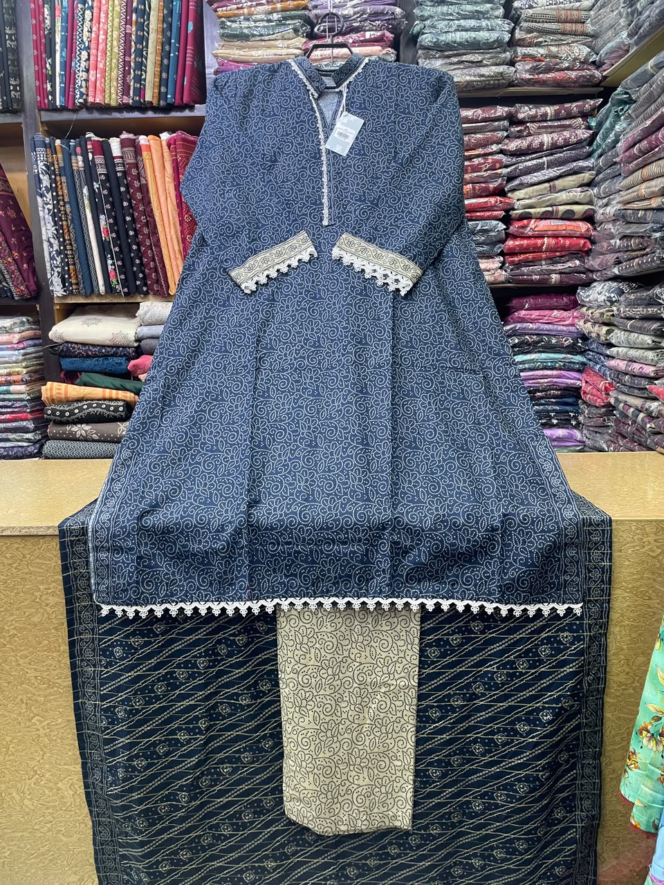 Bin Saeed Printed Khaddar 3-Piece Suit – Midnight Navy Blue Long Kaftan Style (Shirt Length 45+ Inches)