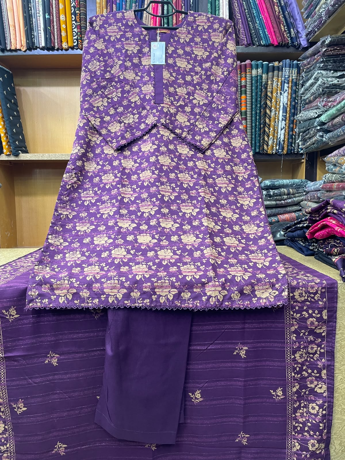Bin Saeed Printed Wool Marina 3-Piece Suit – Purple Floral Shirt, Plain Trouser & Printed Dupatta